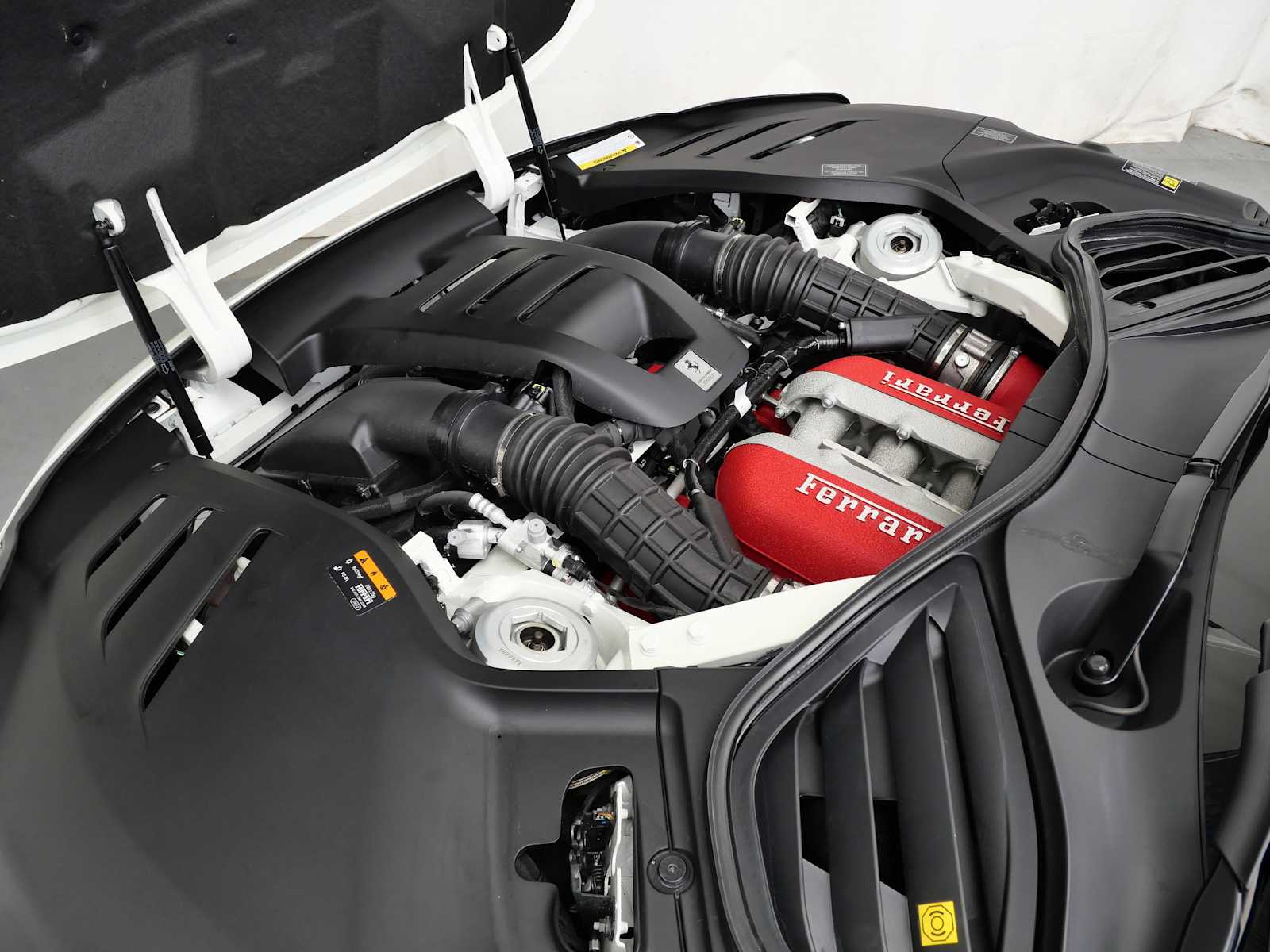 Thumbnail: 2024 Ferrari  - 31