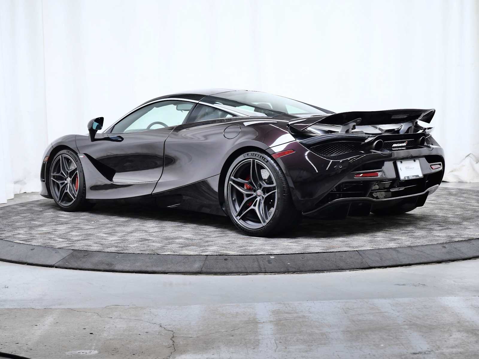 Thumbnail: 2018 Mclaren 720S - 3