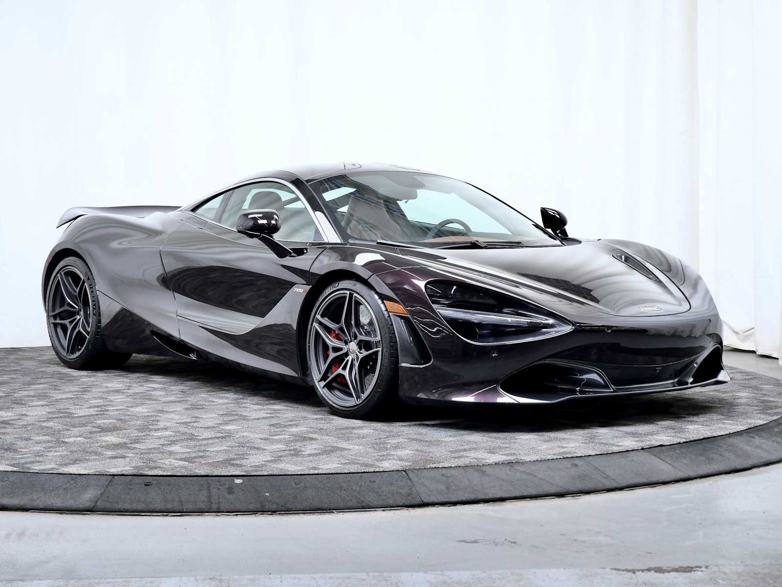 Thumbnail: 2018 Mclaren 720S - 7