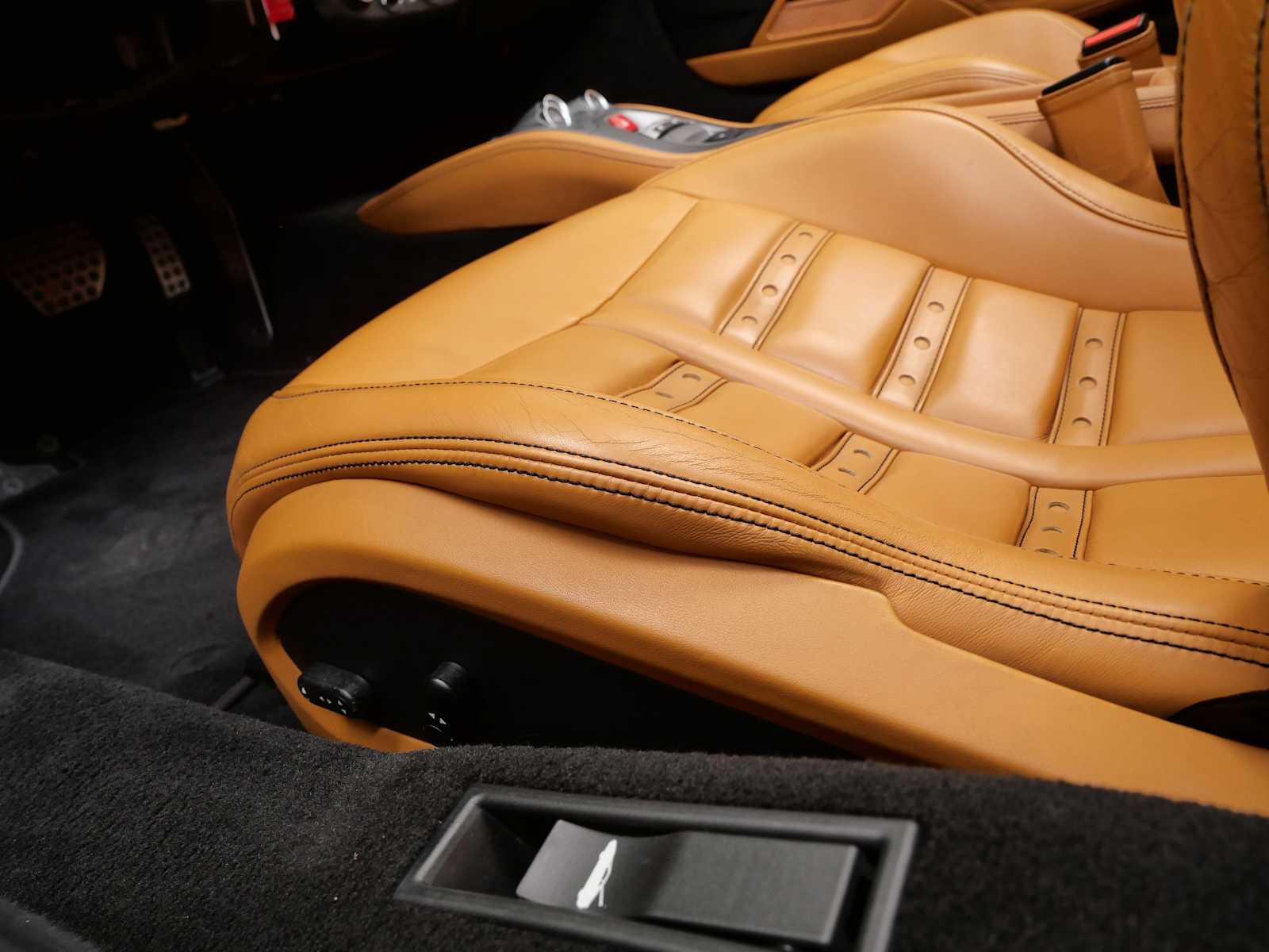 Thumbnail: 2015 Ferrari 458 - 21