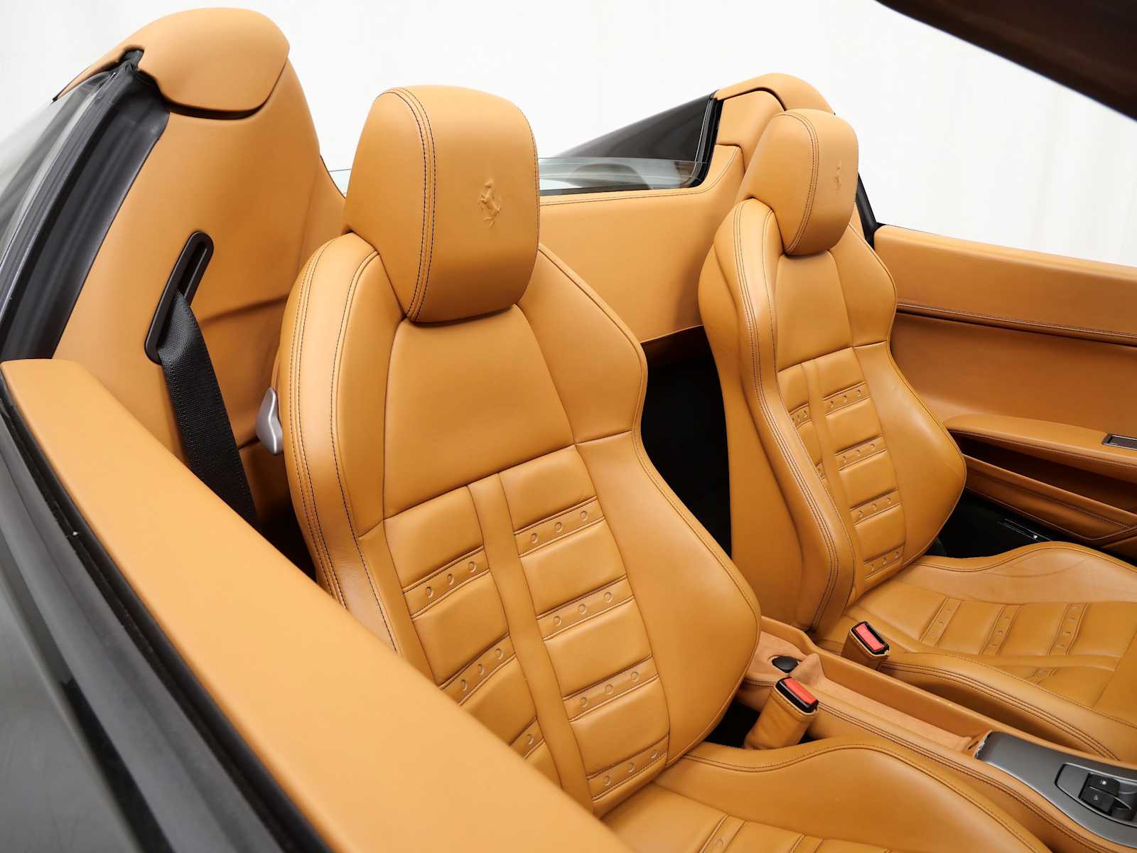 Thumbnail: 2015 Ferrari 458 - 14