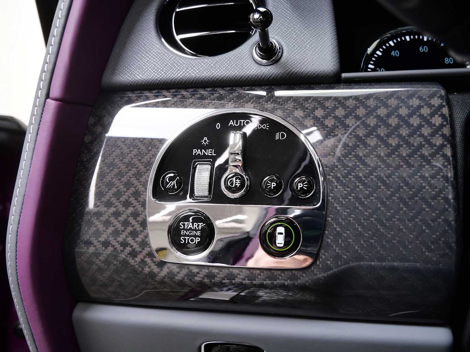 Thumbnail: 2022 Rolls-Royce Cullinan - 31