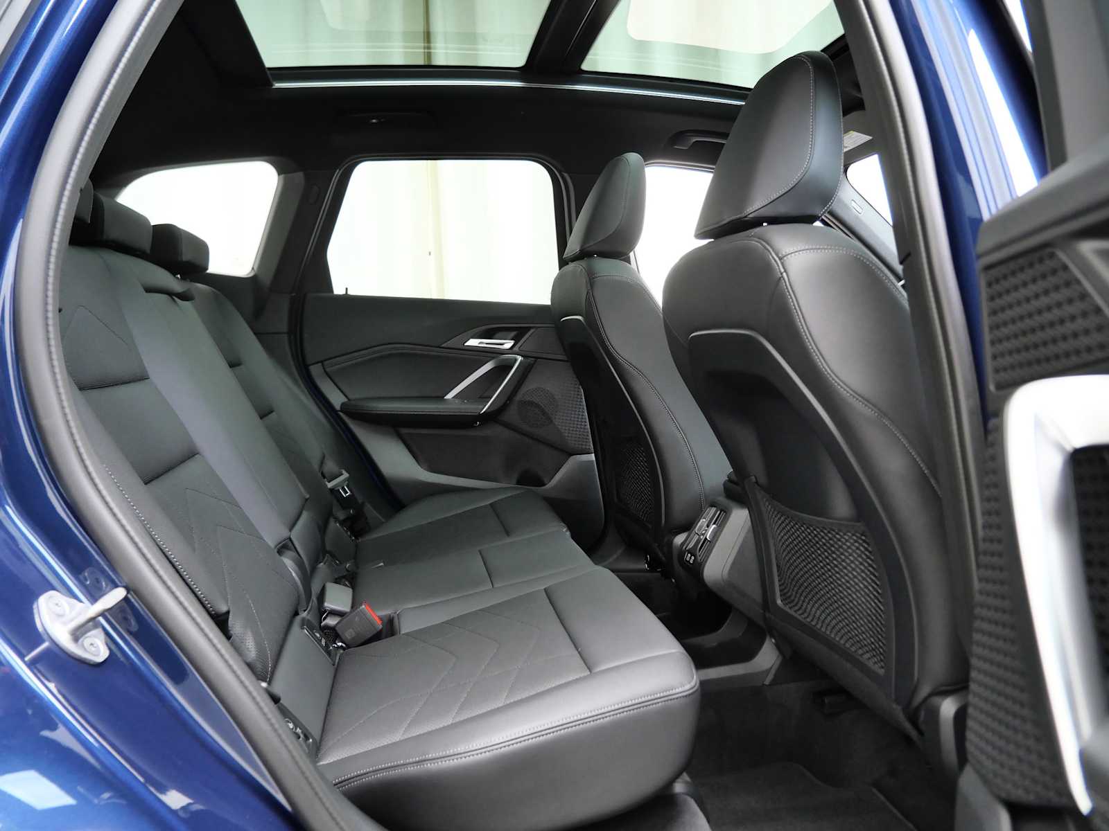 Thumbnail: 2023 BMW X1 - 12