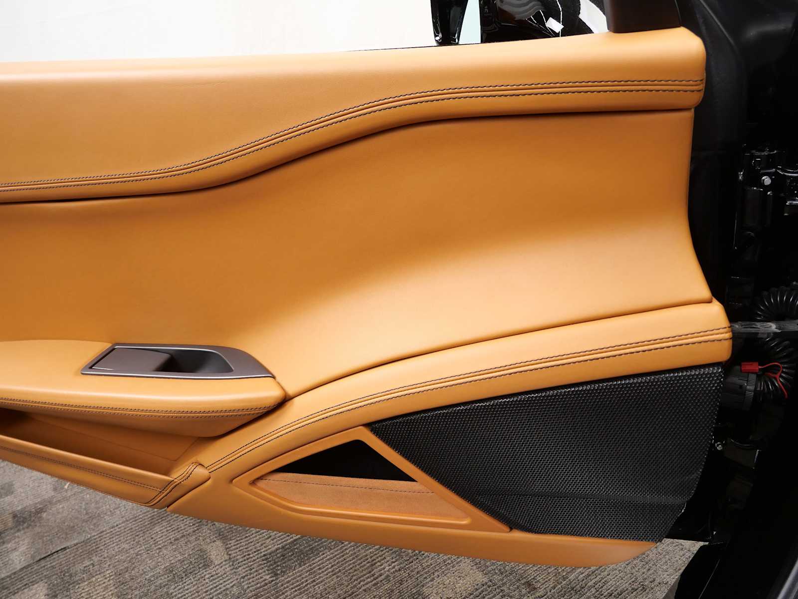 Thumbnail: 2015 Ferrari 458 - 32