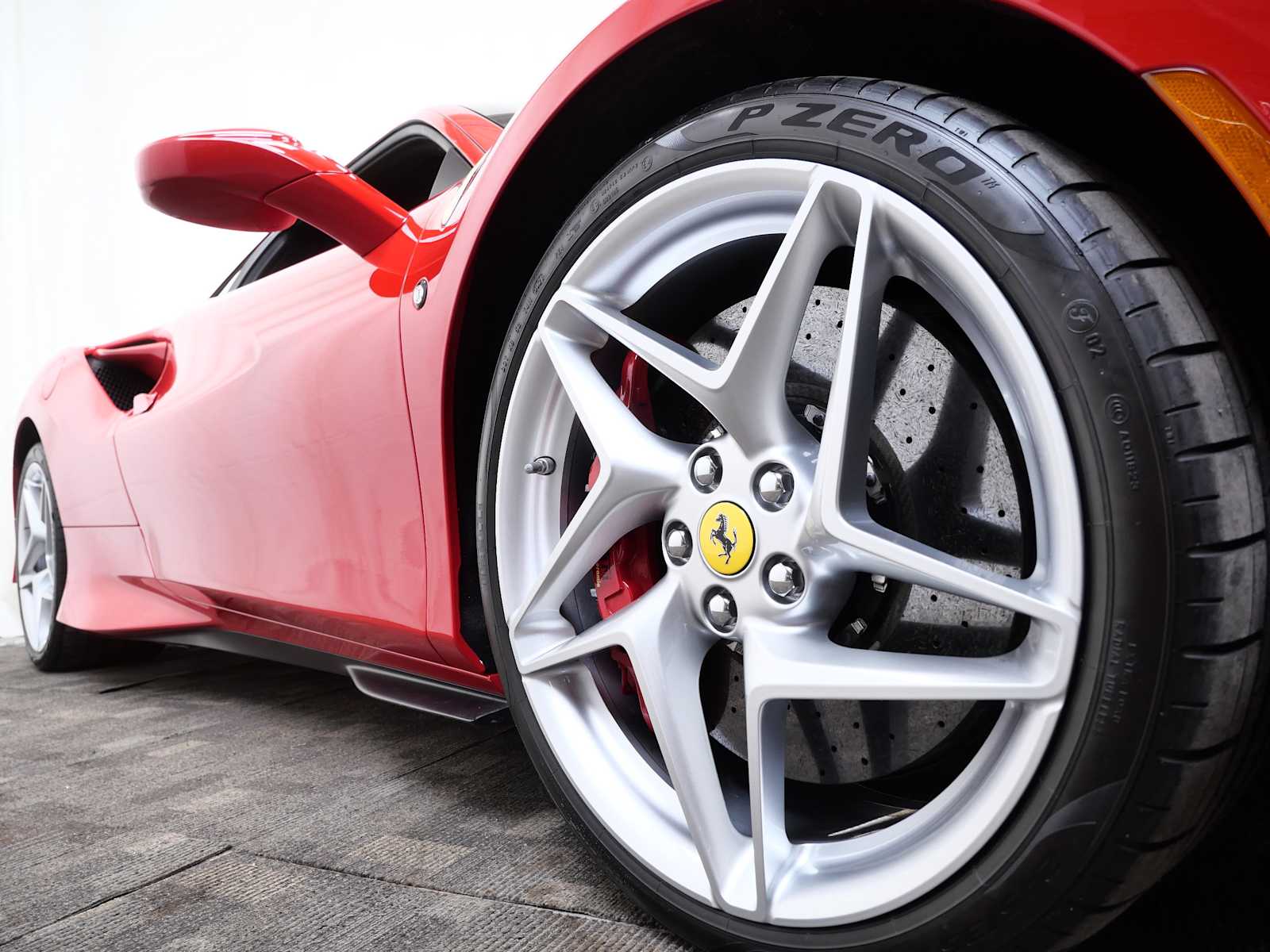 Thumbnail: 2020 Ferrari F8 - 11