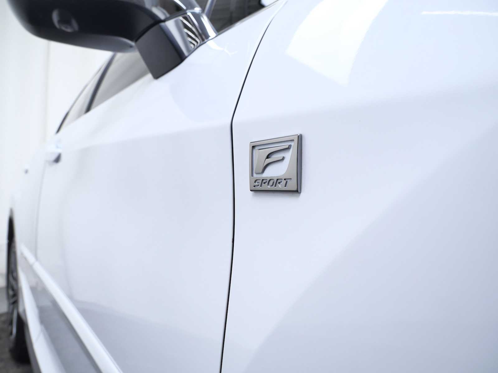 Thumbnail: 2022 Lexus RX - 11