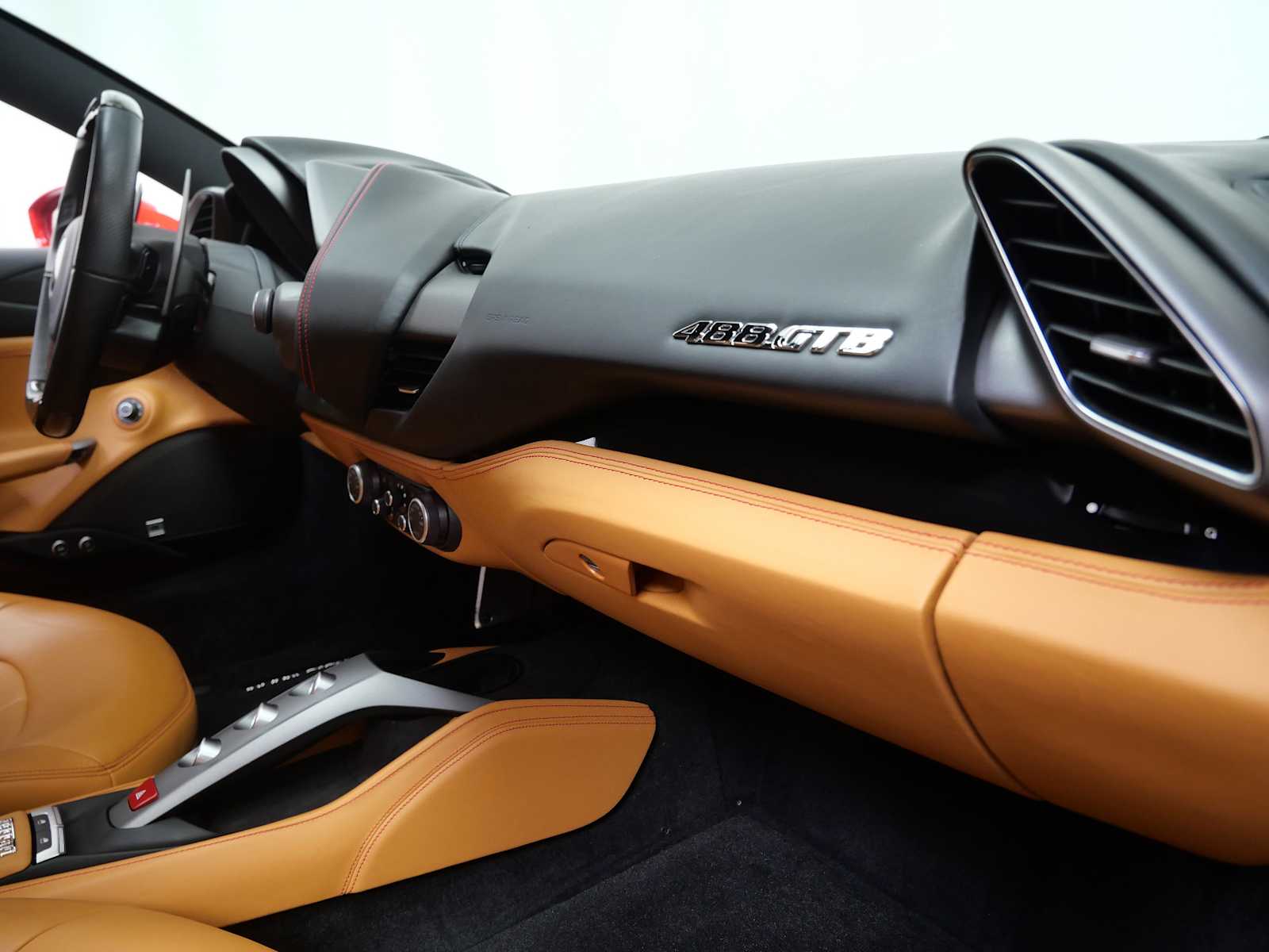 Thumbnail: 2018 Ferrari 488 - 15