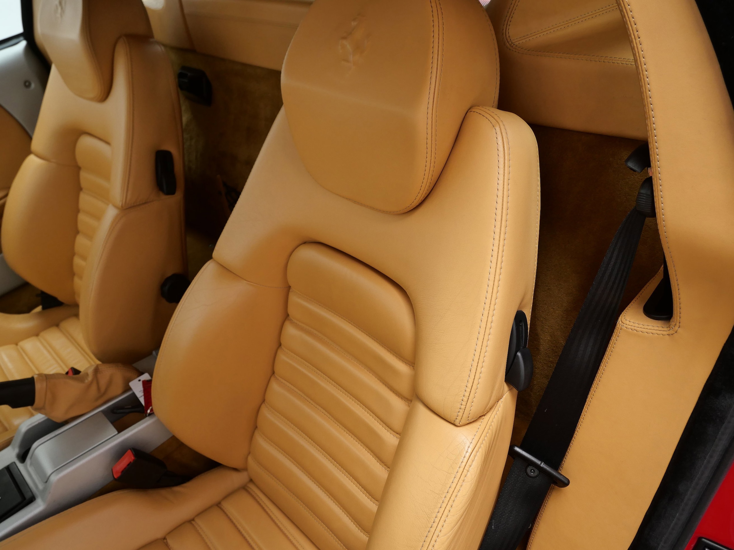 Thumbnail: 2000 Ferrari 360 - 18