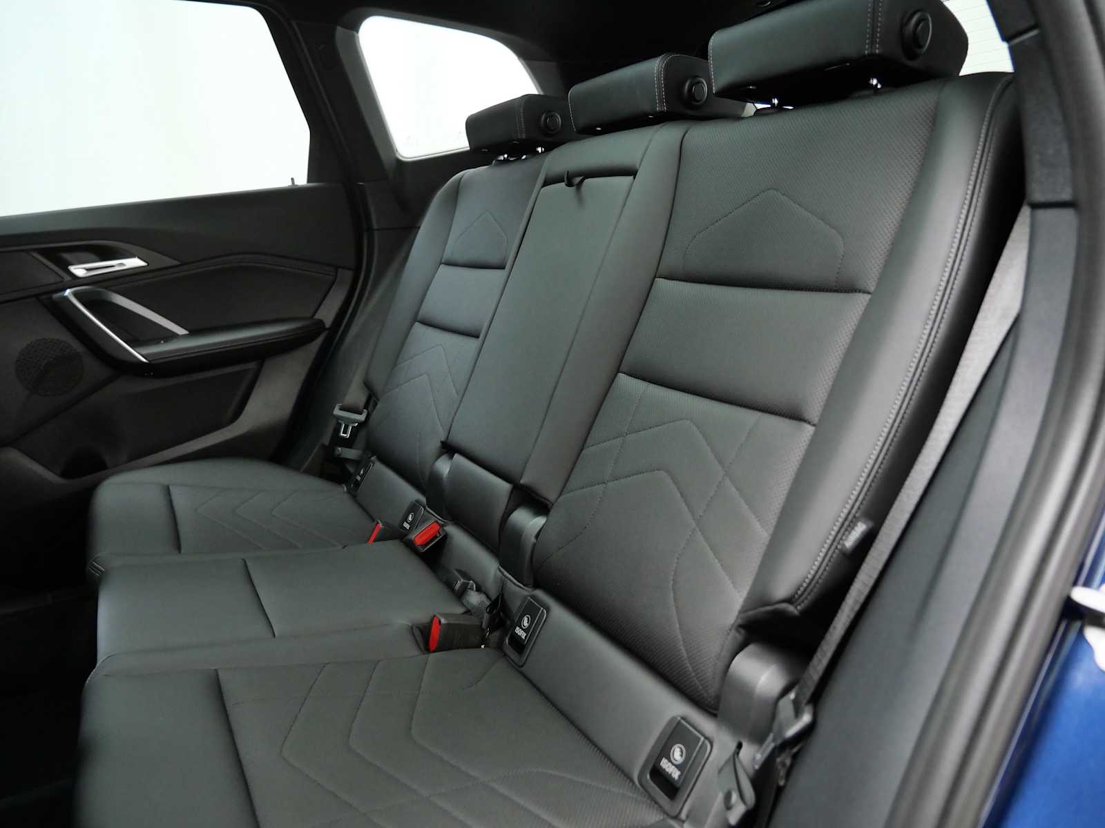 Thumbnail: 2023 BMW X1 - 17