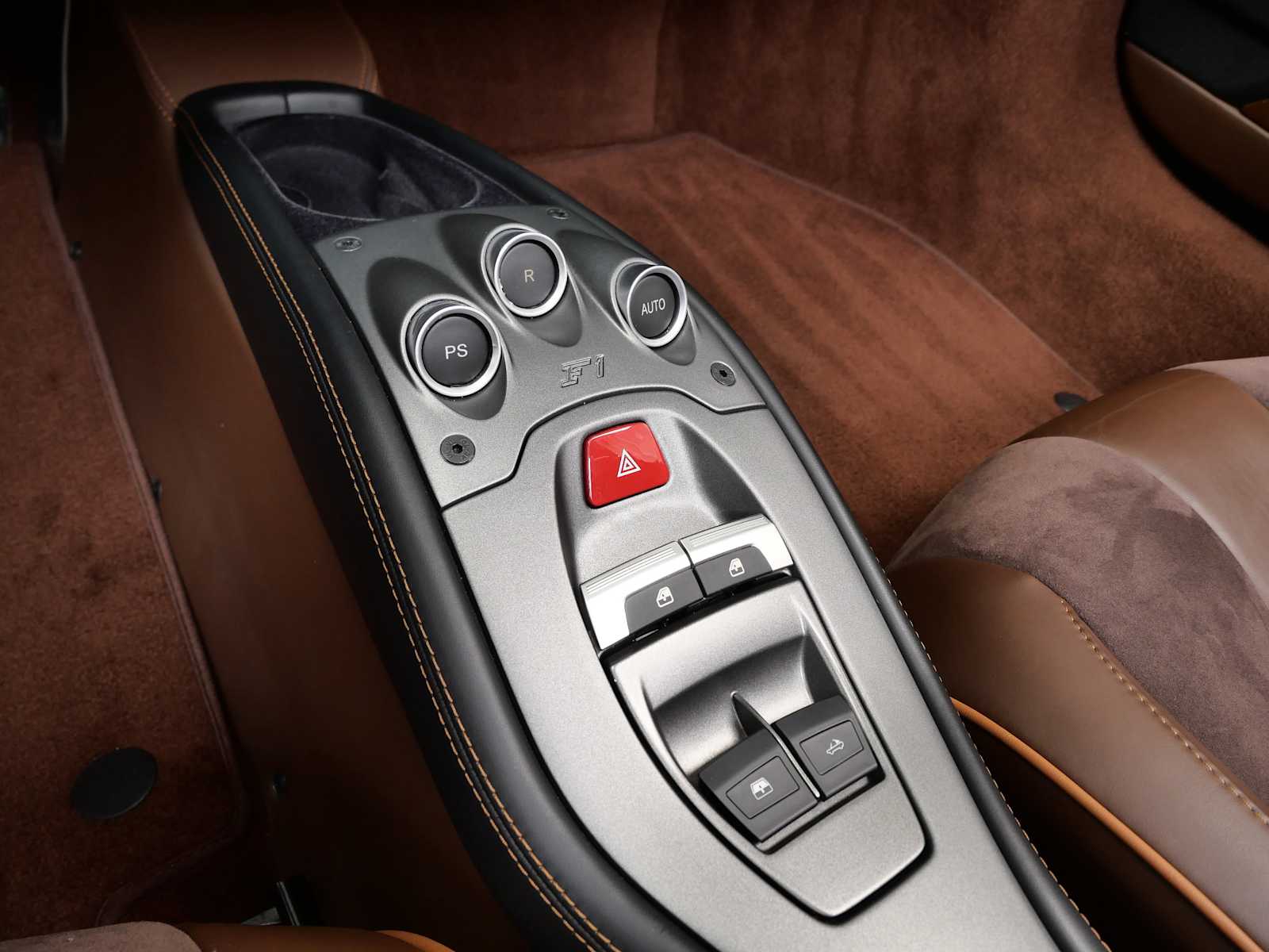 Thumbnail: 2014 Ferrari 458 - 26