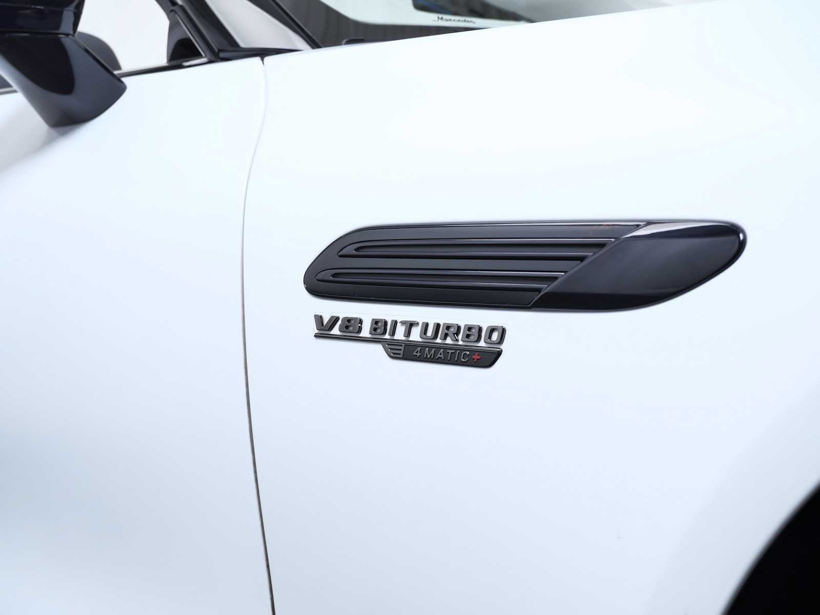 Thumbnail: 2022 Mercedes-Benz SL-Class - 14