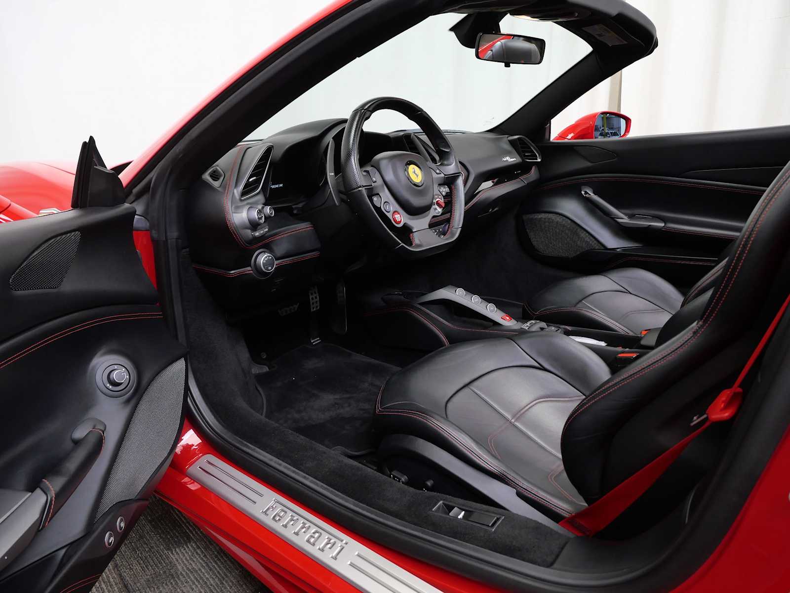 Thumbnail: 2019 Ferrari 488 - 18