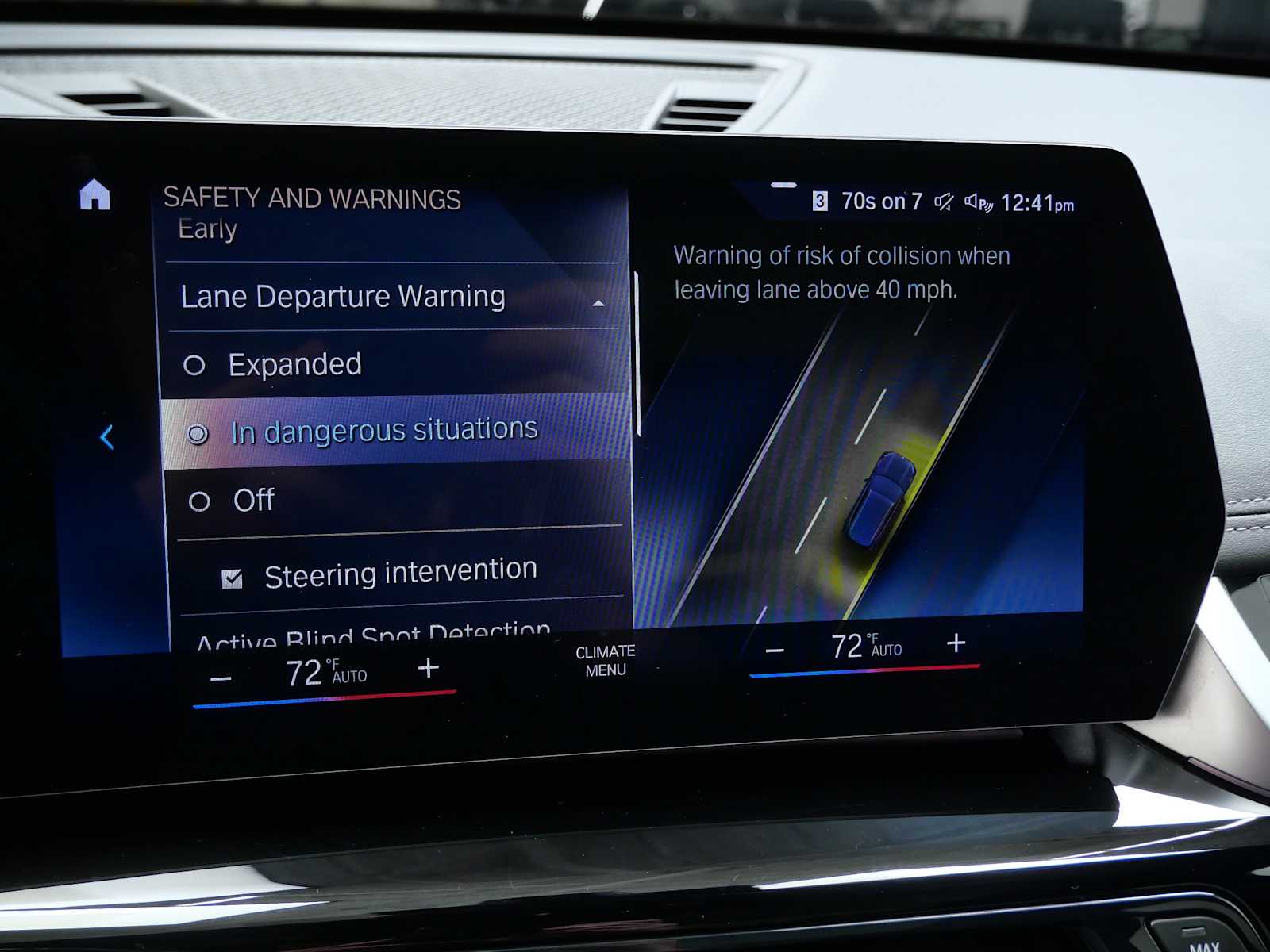 Thumbnail: 2023 BMW X1 - 29