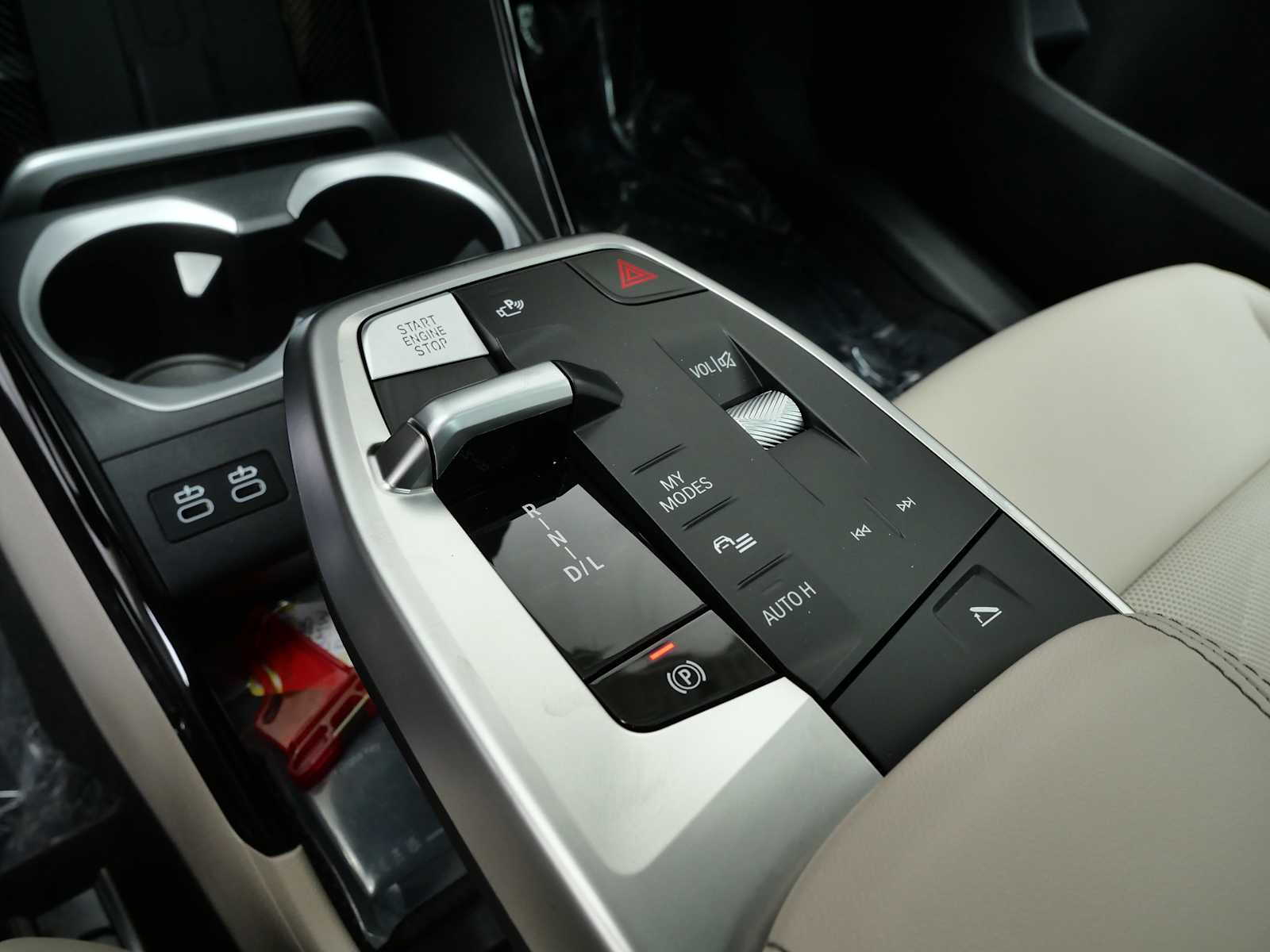 Thumbnail: 2025 BMW X1 - 24