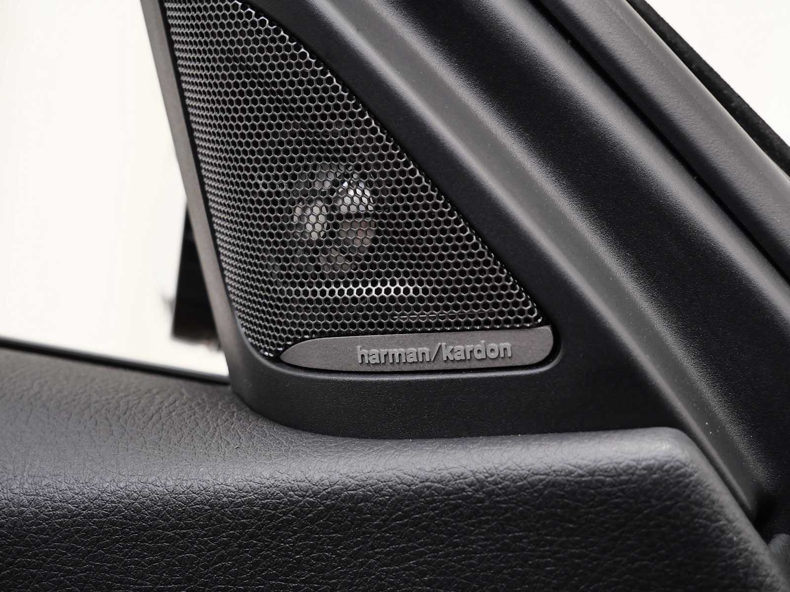 Thumbnail: 2016 BMW M3 - 28