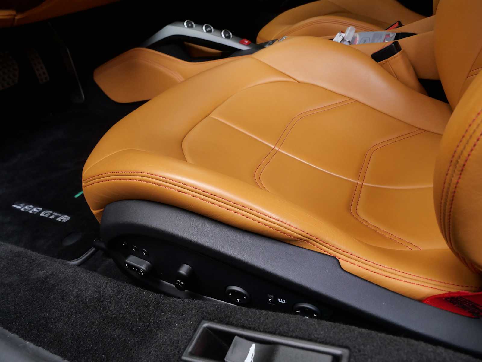 Thumbnail: 2018 Ferrari 488 - 19