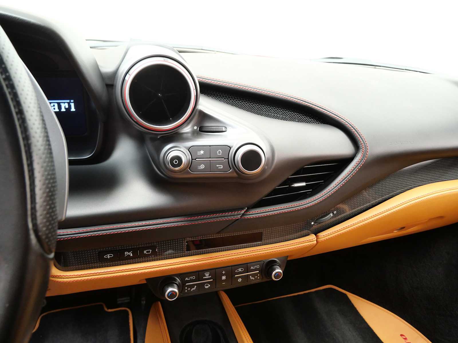 Thumbnail: 2020 Ferrari F8 - 21