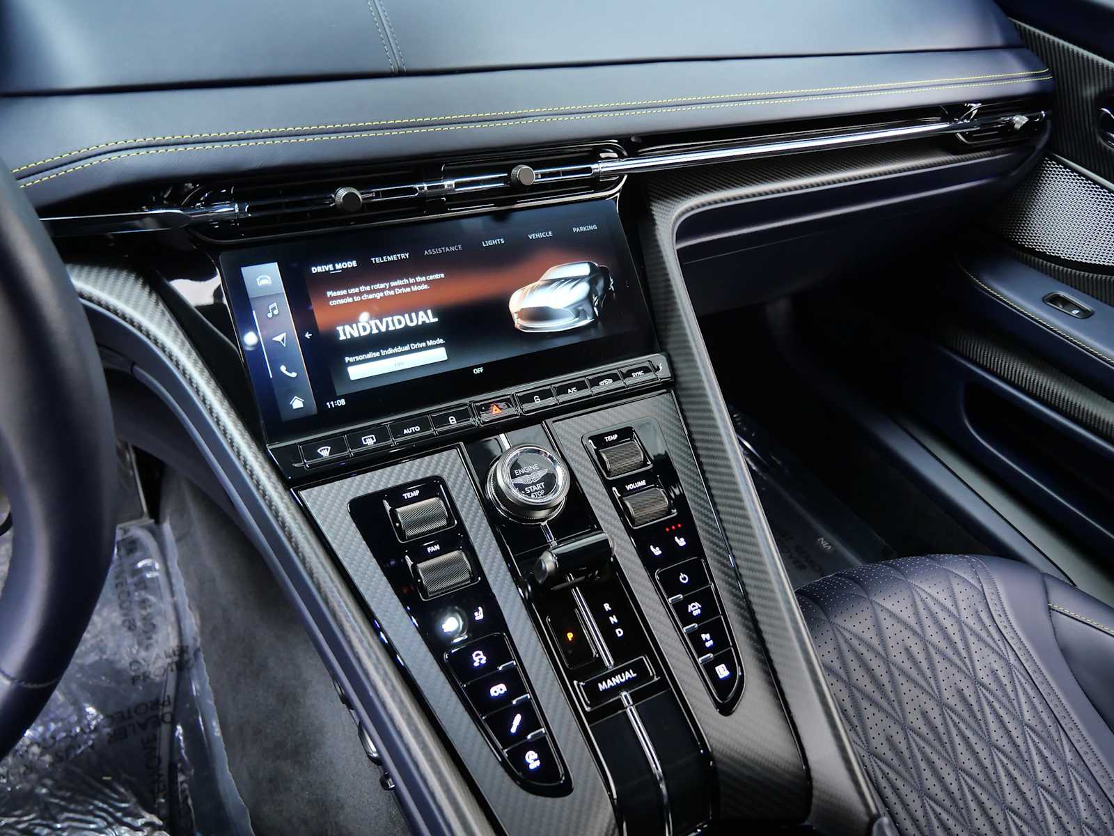 Thumbnail: 2024 Aston Martin DB12 - 23