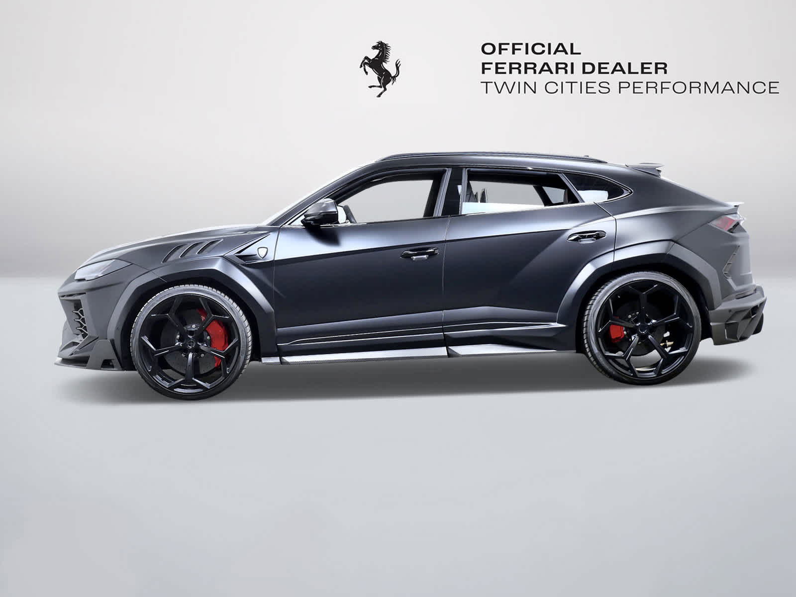 Thumbnail: 2020 Lamborghini Urus - 2