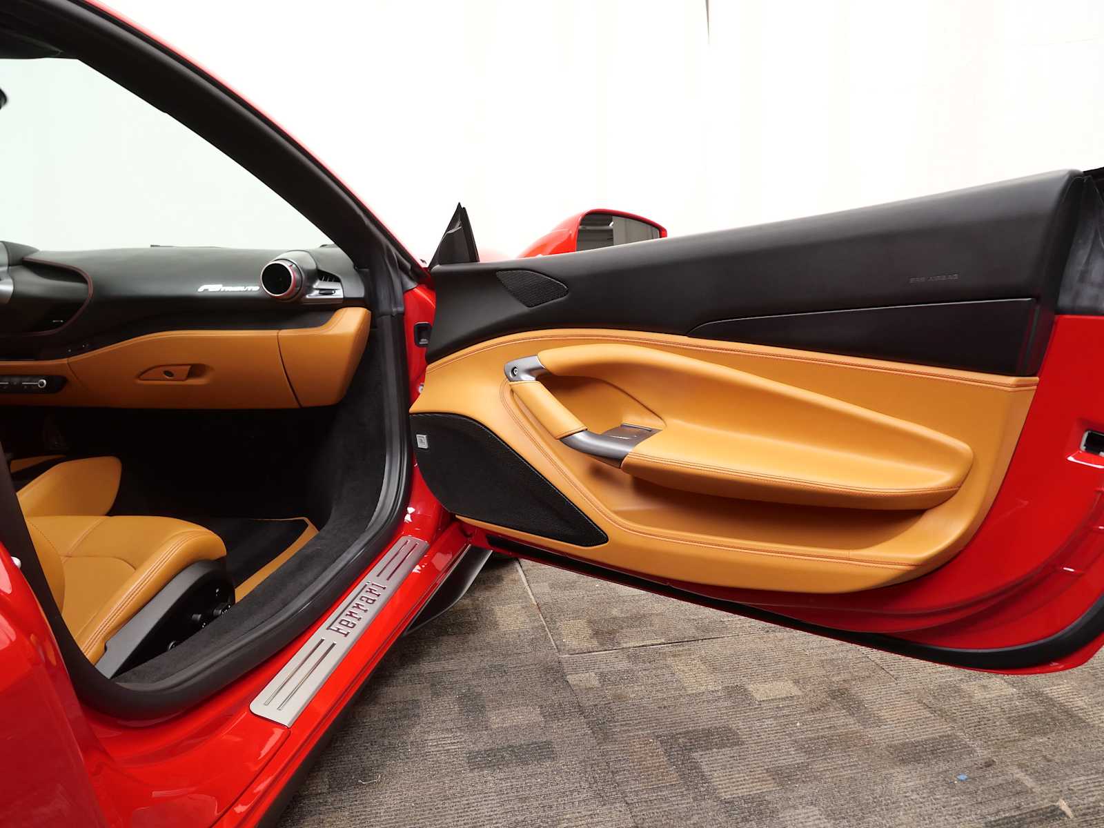 Thumbnail: 2020 Ferrari F8 - 12