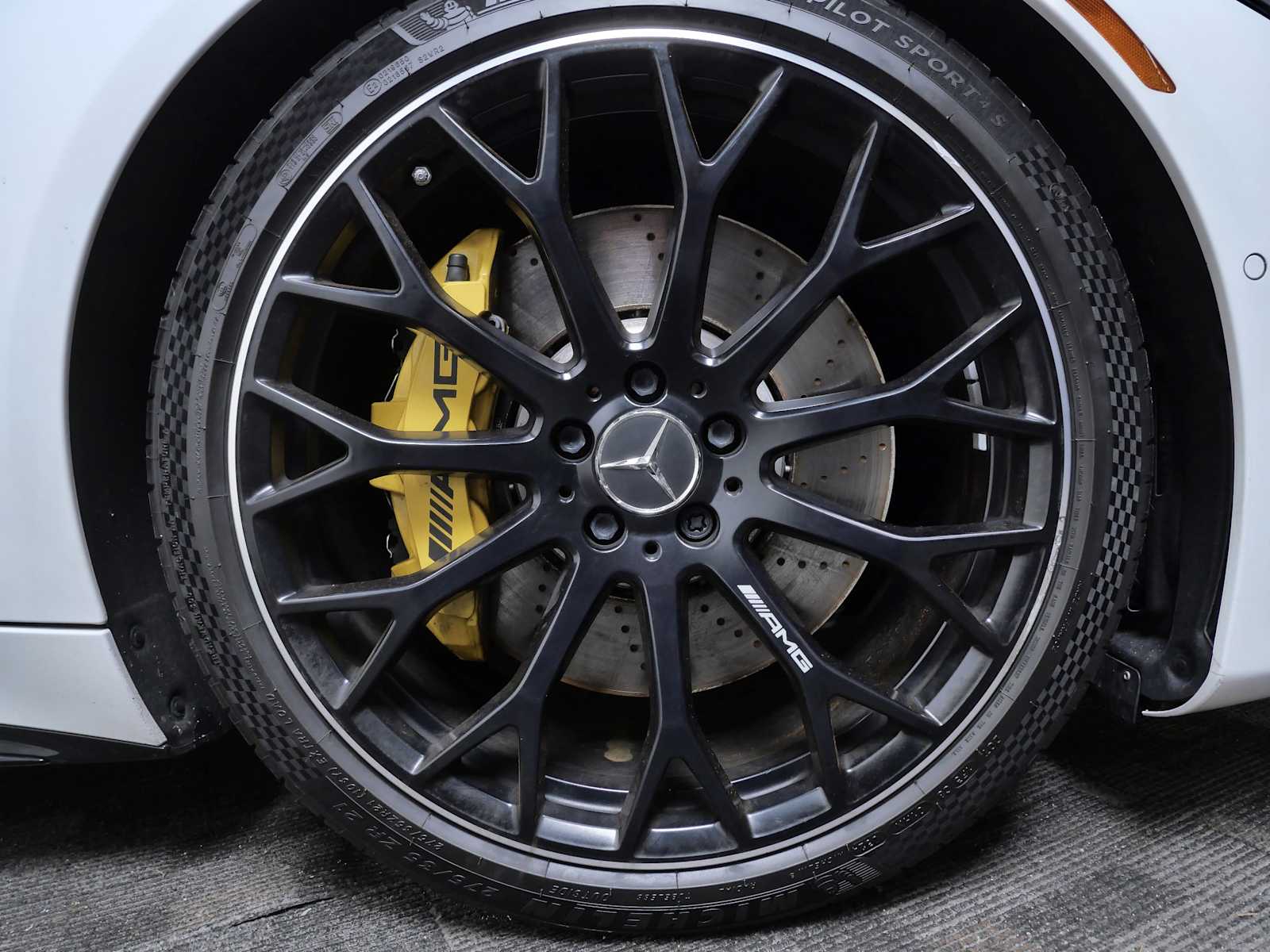 Thumbnail: 2022 Mercedes-Benz SL-Class - 13