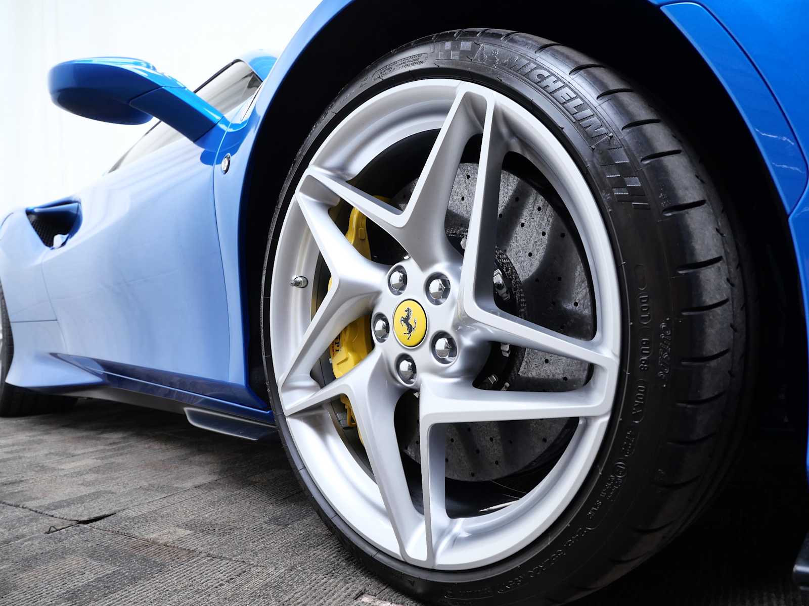 Thumbnail: 2023 Ferrari F8 - 13