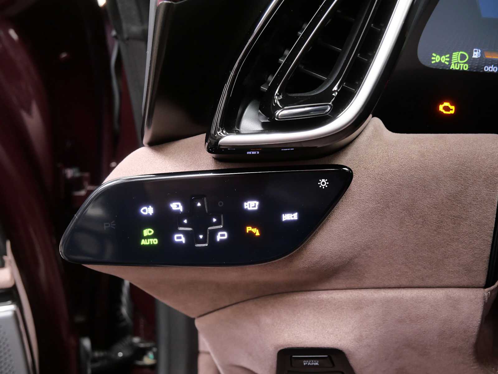 Thumbnail: 2025 Ferrari Roma - 34