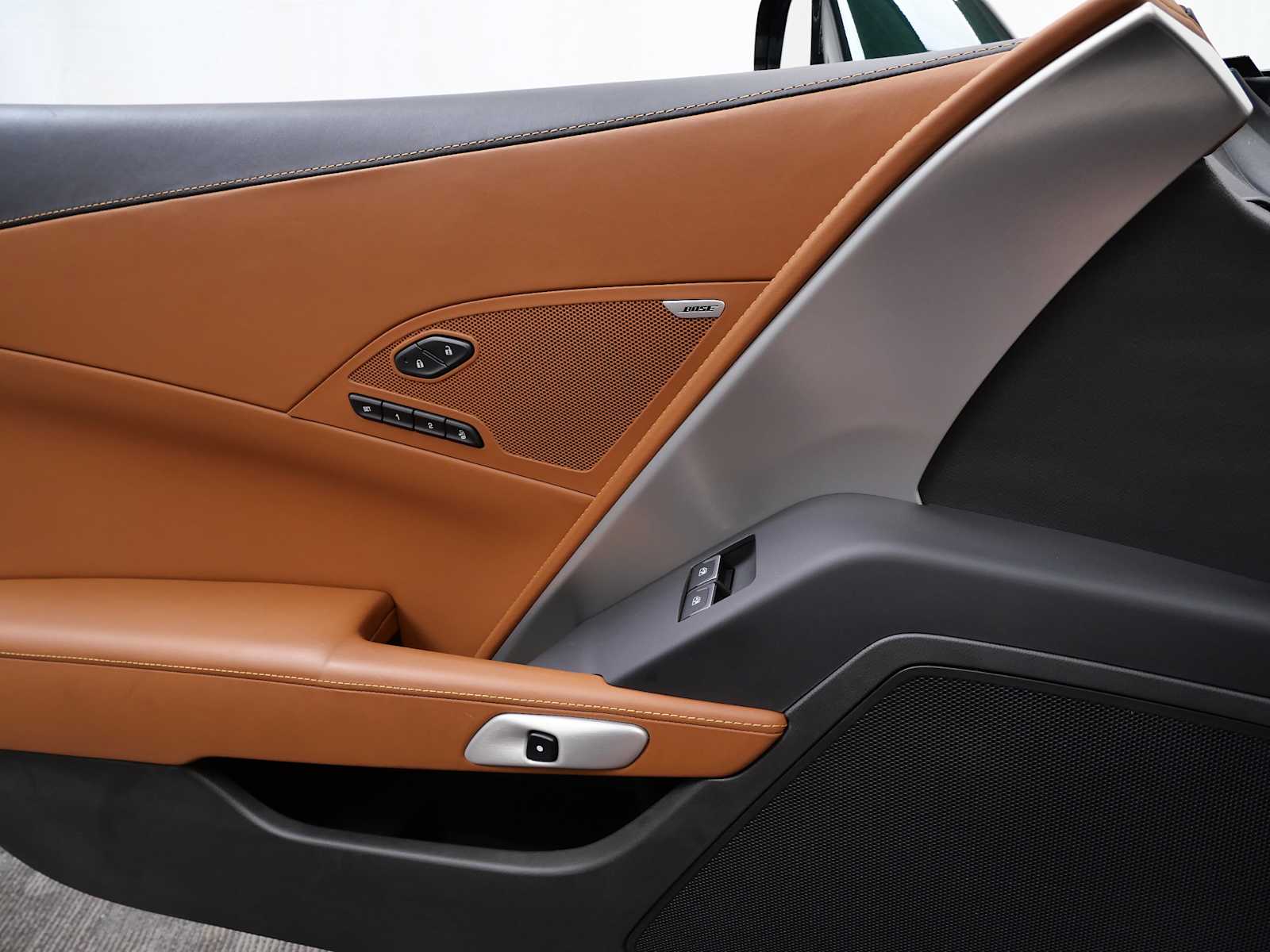 Thumbnail: 2014 Chevrolet Corvette - 30