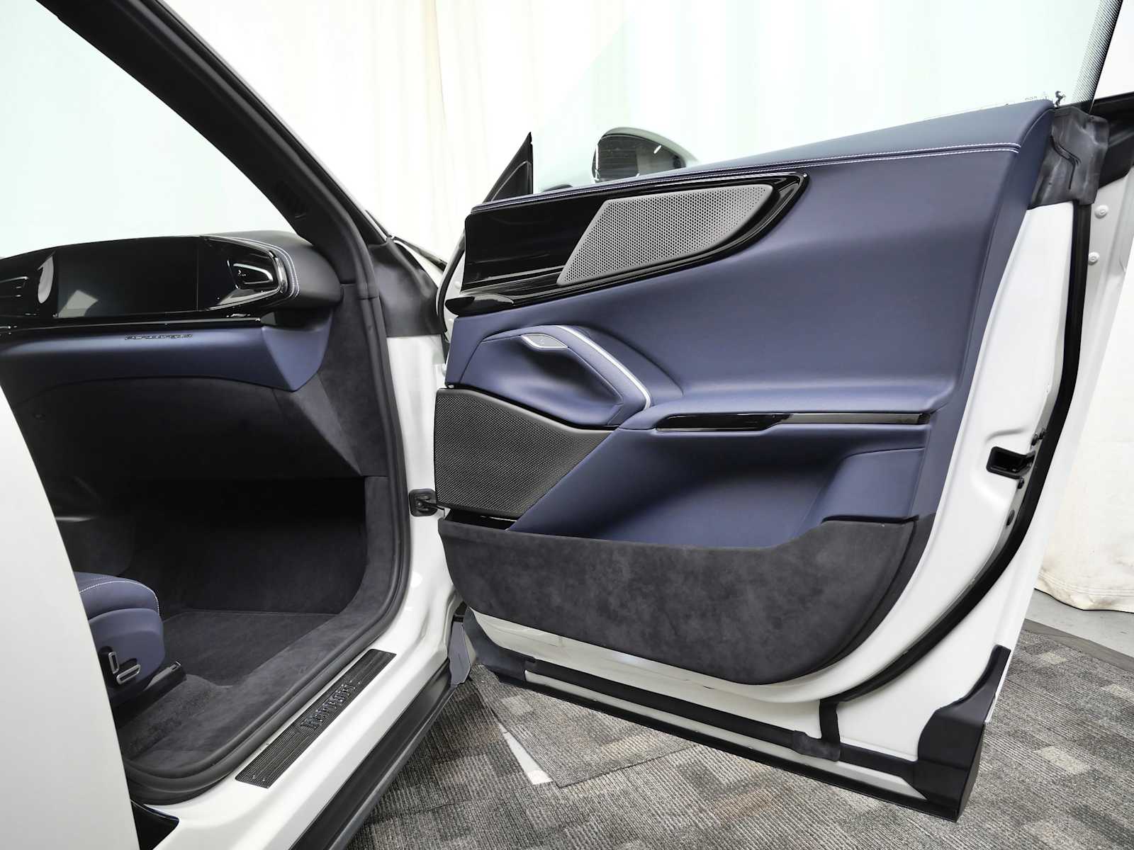 Thumbnail: 2024 Ferrari  - 11