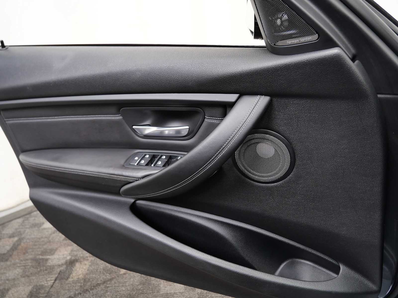 Thumbnail: 2016 BMW M3 - 27