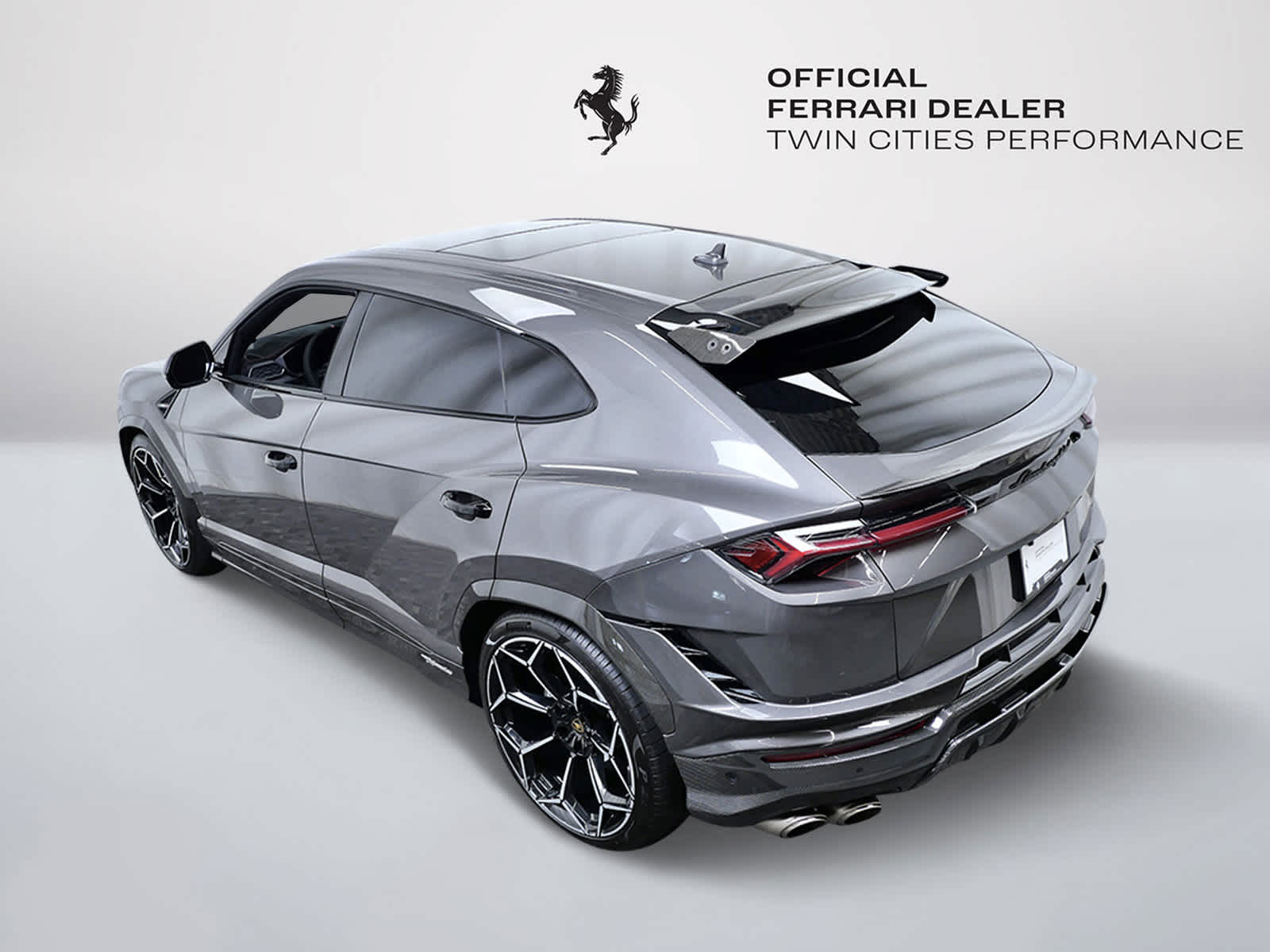 Thumbnail: 2023 Lamborghini Urus - 5