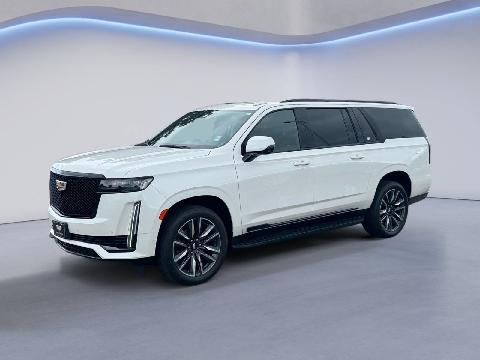 2021 Cadillac Escalade ESV Sport photo 3