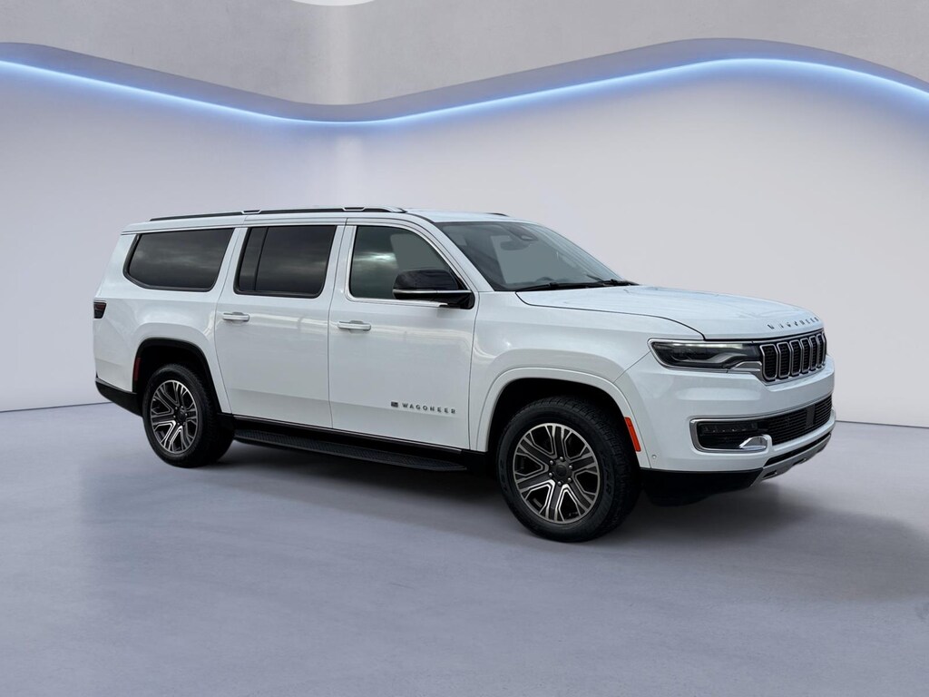 Used 2023 Jeep Wagoneer L Series II SUV