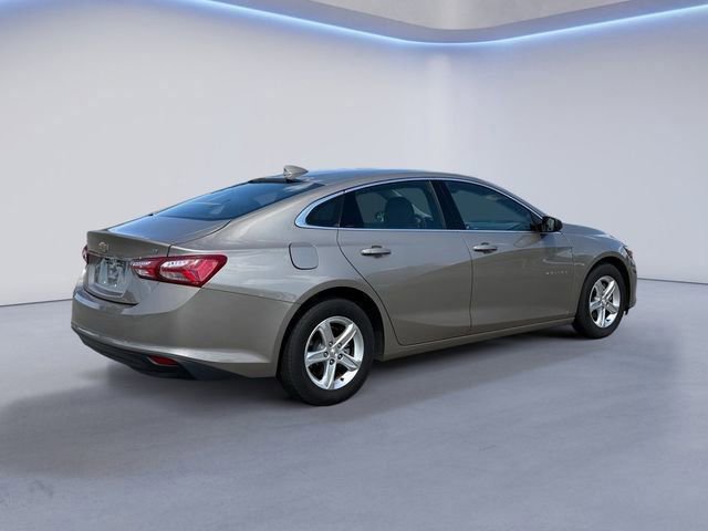 2022 Chevrolet Malibu 1LT photo 3
