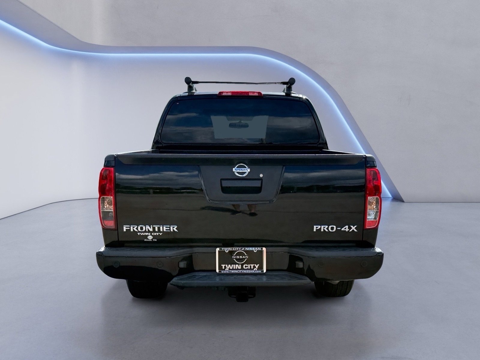 2021 Nissan Frontier Crew Cab PRO-4X photo 4
