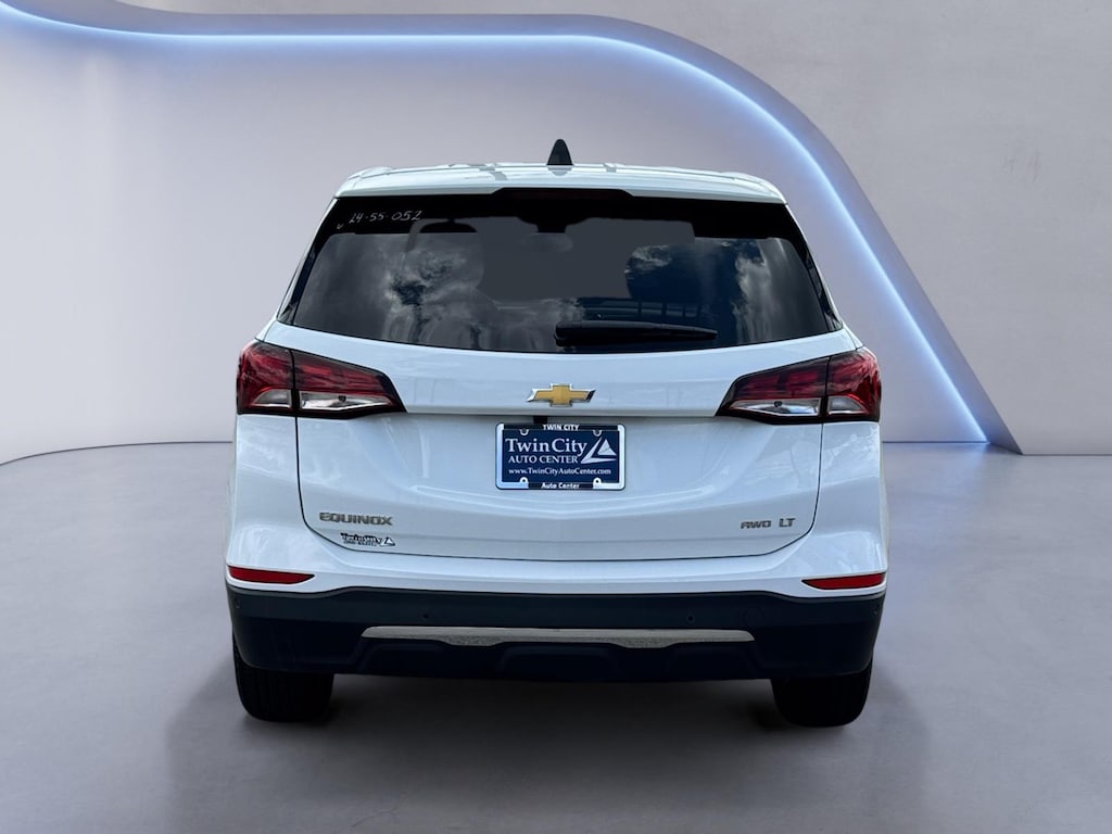 Used 2024 Chevrolet Equinox LT SUV