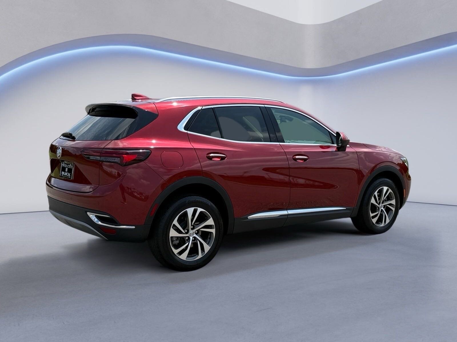 2022 Buick Envision Essence photo 3