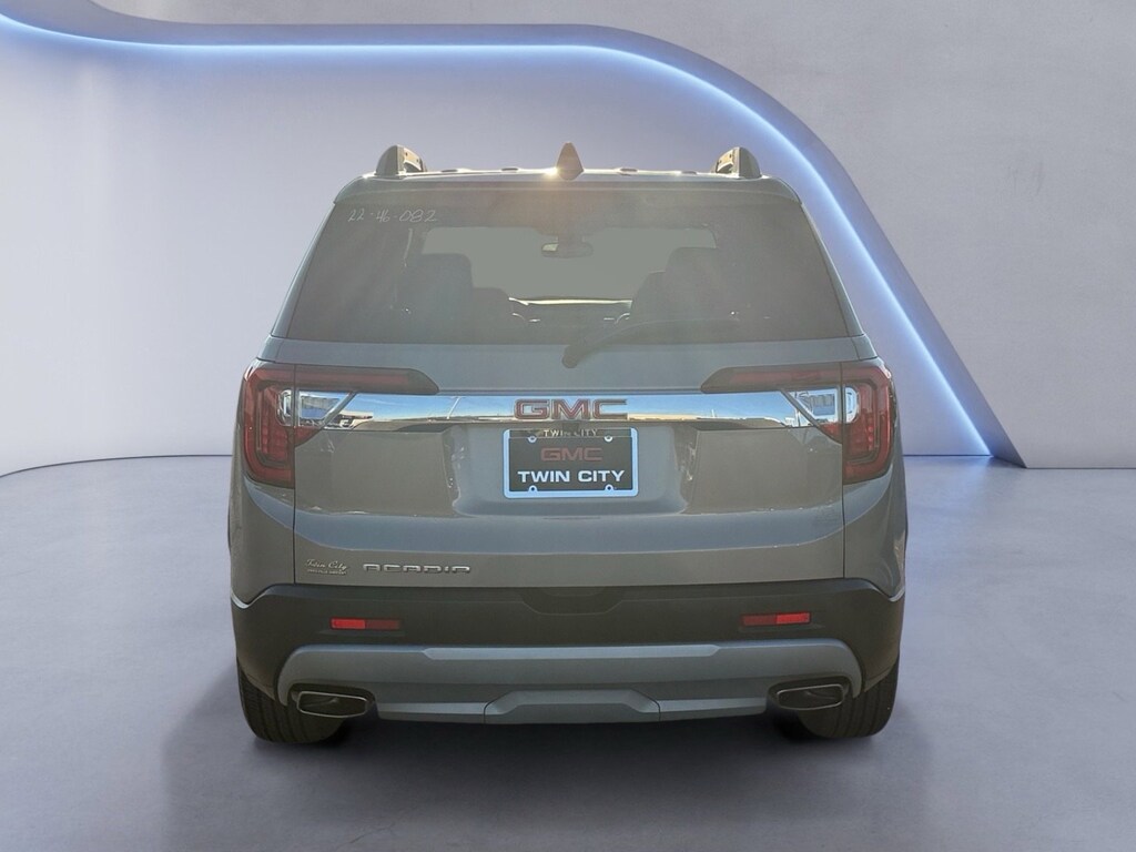 Used 2022 GMC Acadia SLT SUV