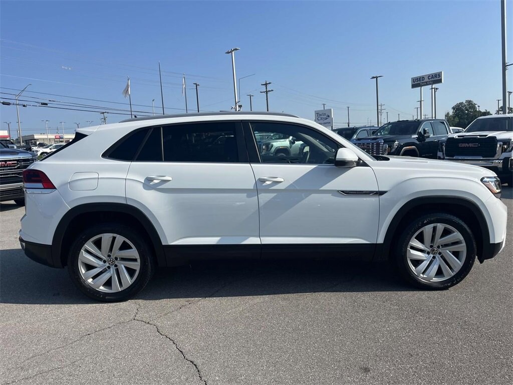 Used 2022 Volkswagen Atlas Cross Sport 2.0T SE w/Technology 2.0T SE w/Technology 4MOTION