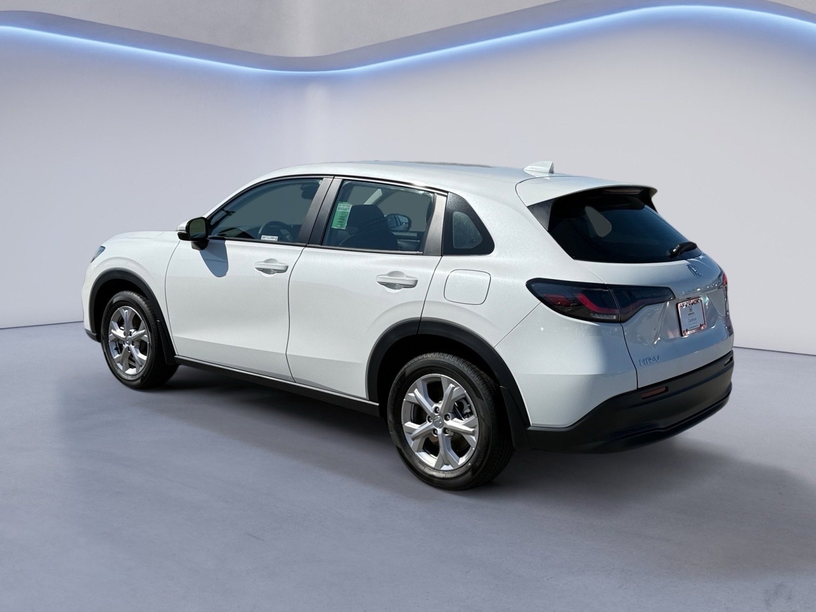 2025 Honda HR-V LX photo 3