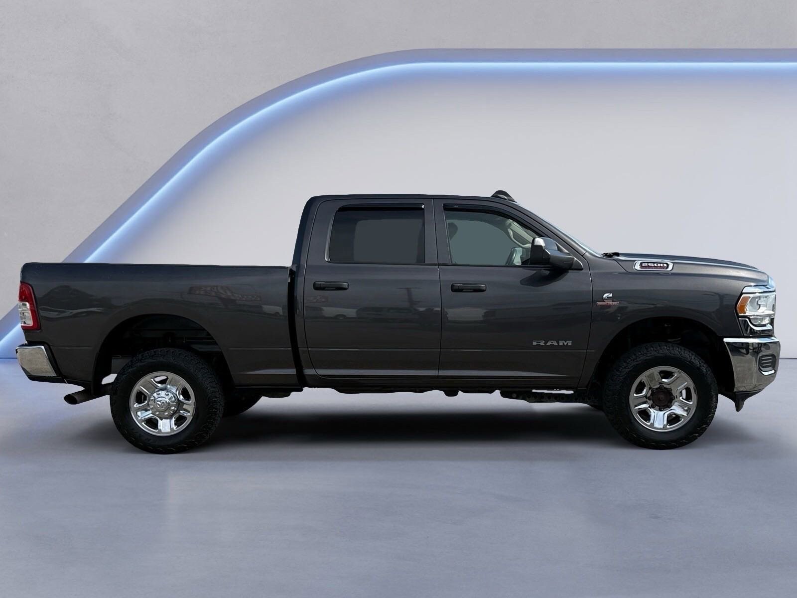 2020 Ram 2500 Tradesman photo 2
