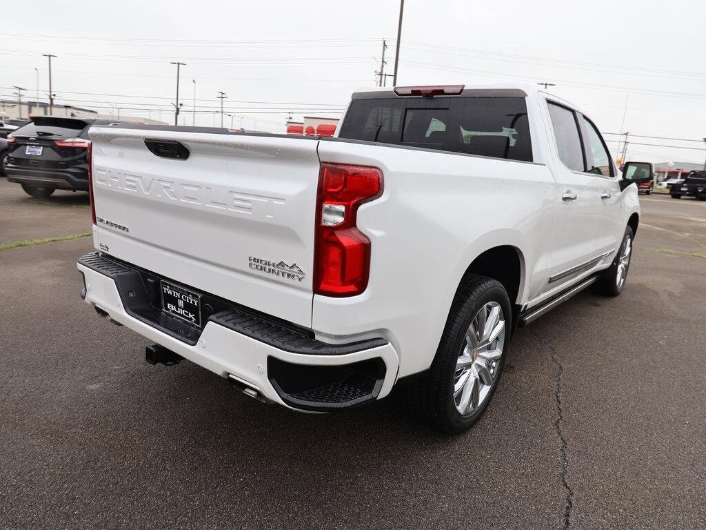 Used 2024 Chevrolet Silverado 1500 High Country 4WD Crew Cab 147 High Country