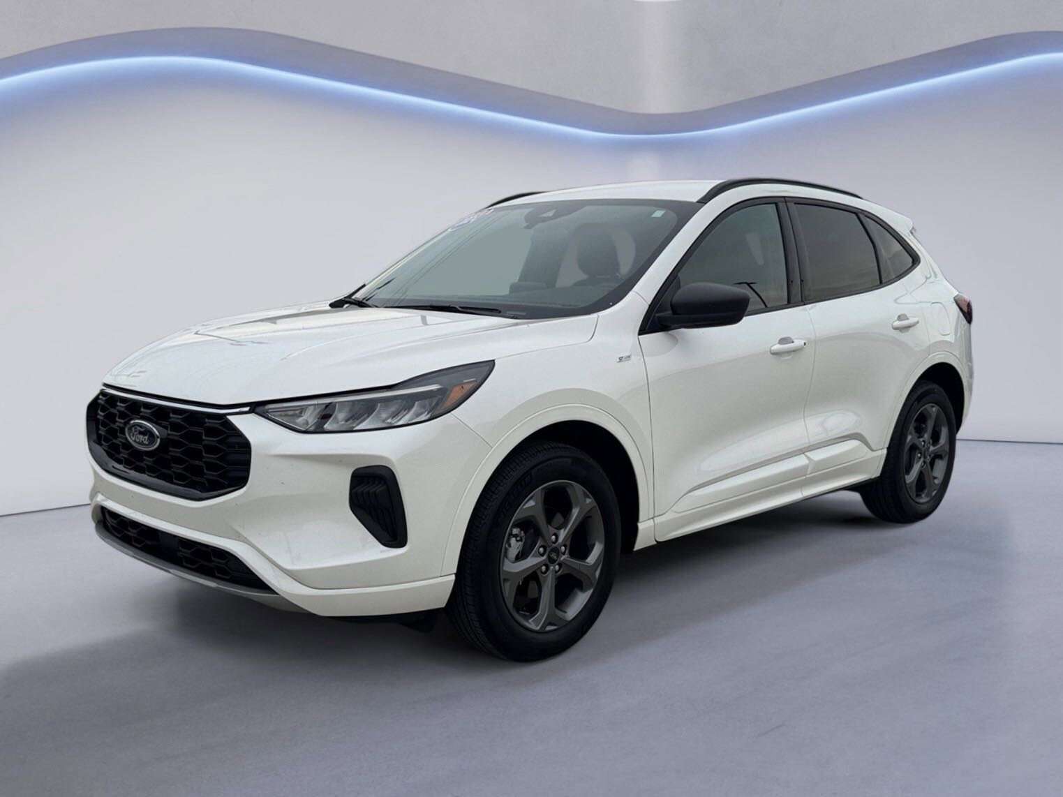 2024 Ford Escape ST-Line photo 2