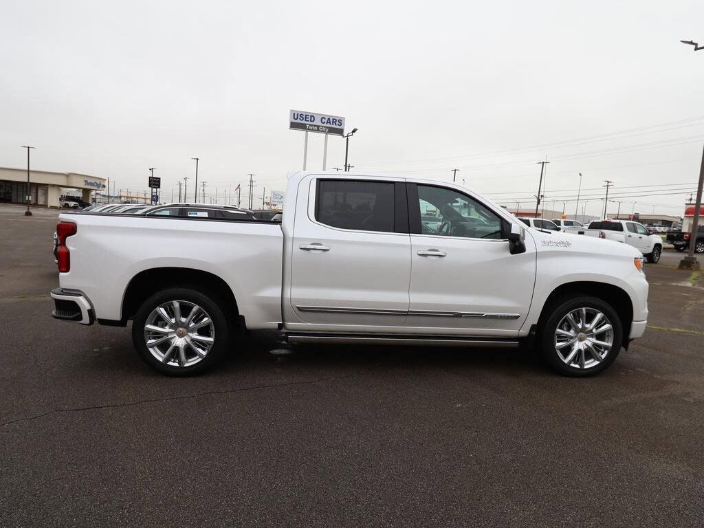 Used 2024 Chevrolet Silverado 1500 High Country 4WD Crew Cab 147 High Country