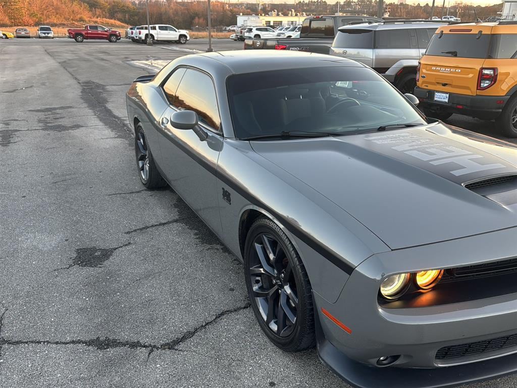 Used 2019 Dodge Challenger R/T Coupe