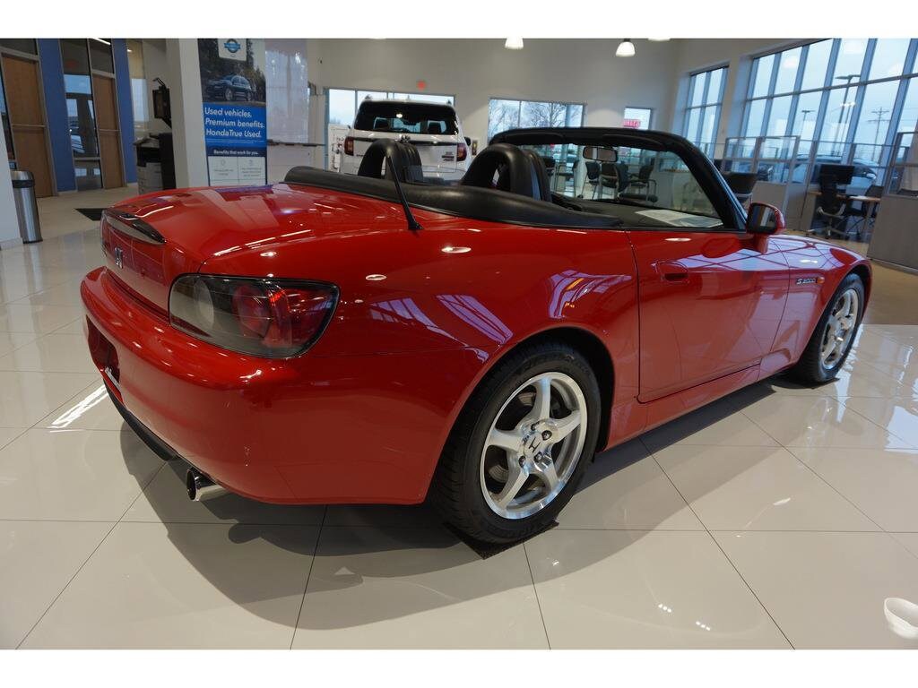 2001 Honda S2000 Base photo 4