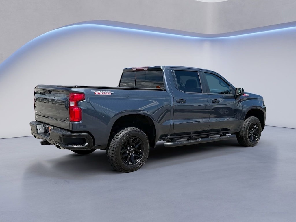 Used 2020 Chevrolet Silverado 1500 LT Trail Boss 4WD Crew Cab 147 LT Trail Boss
