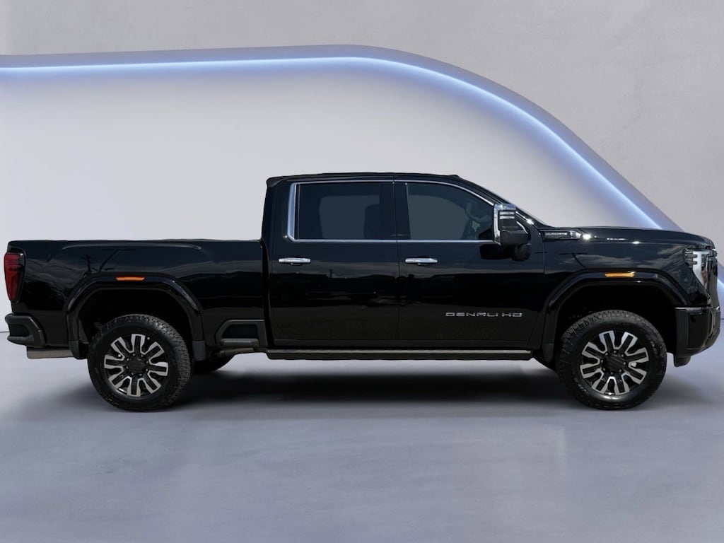 Used 2024 GMC Sierra 2500HD Denali Ultimate 4WD Crew Cab 159 Denali Ultimate
