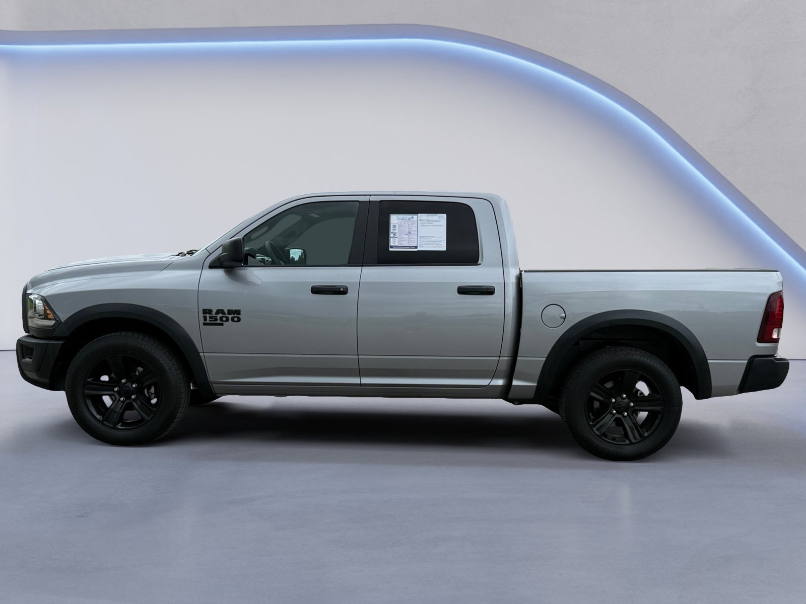 2024 Ram 1500 Classic Warlock photo 2