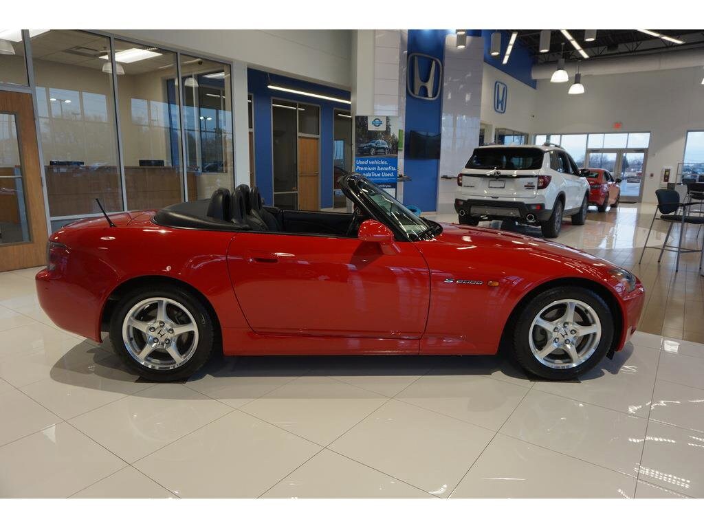 2001 Honda S2000 Base photo 3
